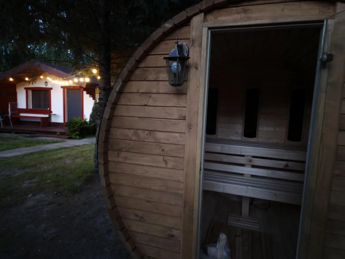 Sauna fińska i infrared wieczorem